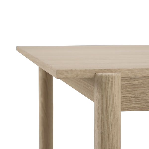 Linear Wood Table, oak veneer/oak, Muuto
