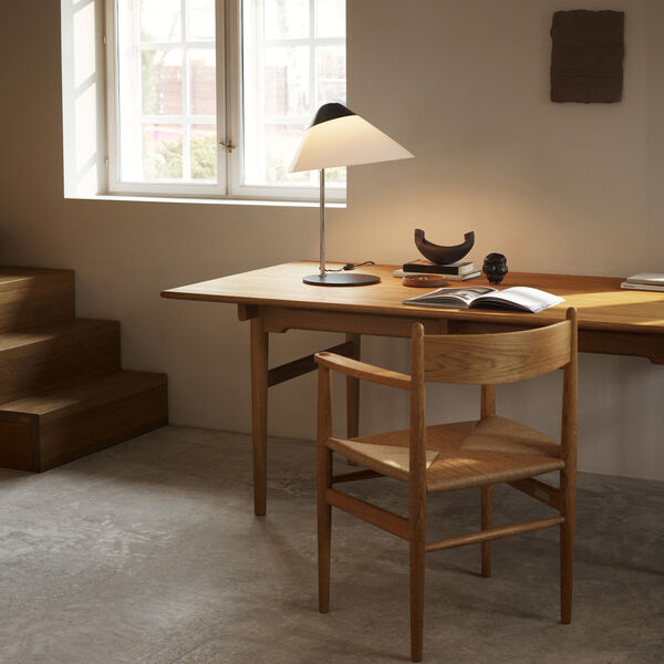 CH327 Dining Table, oiled oak CH327 Dining Table, oiled oak, Carl Hansen & Søn