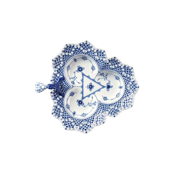 Blue Fluted Full Lace Assiette 25 cm Blue Fluted Full Lace Assiette 25 cm, Royal Copenhagen