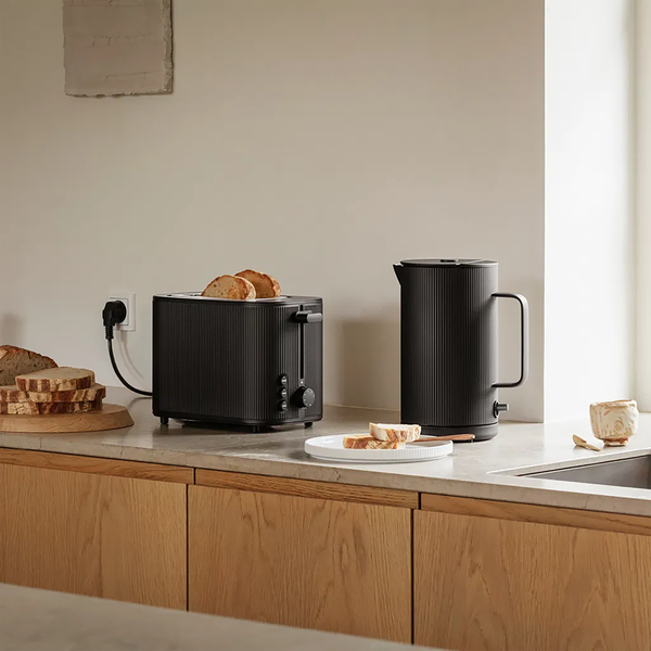 BERNADOTTE Toaster, black, Georg Jensen