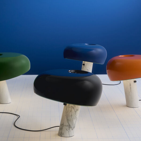 Snoopy bordslampa, blu navy, Flos