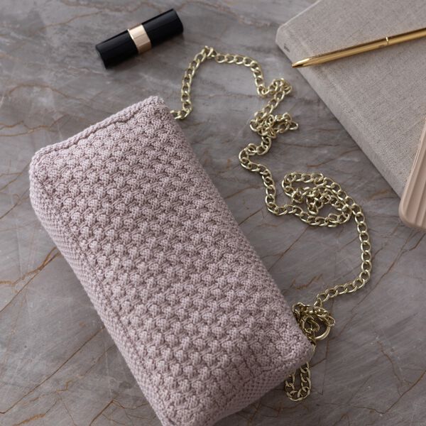 Stickad Clutch Kedja Petra, husted violet, By LOHN