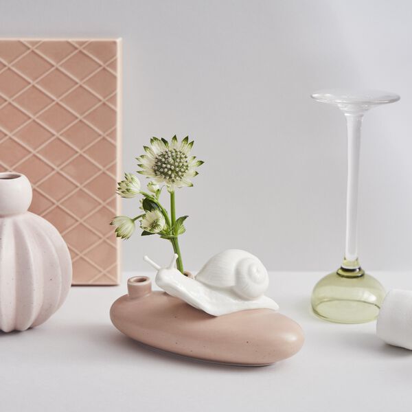 Sweet Stories Snail vas, rose, Dottir Nordic Design