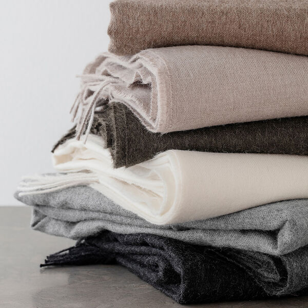 Luxury pl&auml;d, light grey, ELVANG