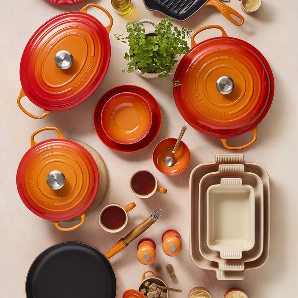 Signature gjutj&auml;rn rund gryta &Oslash; 26 cm, volcanic, Le Creuset