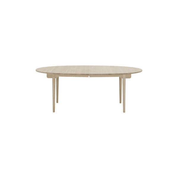 CH338 Dining Table, soap treated oak, Carl Hansen & Søn
