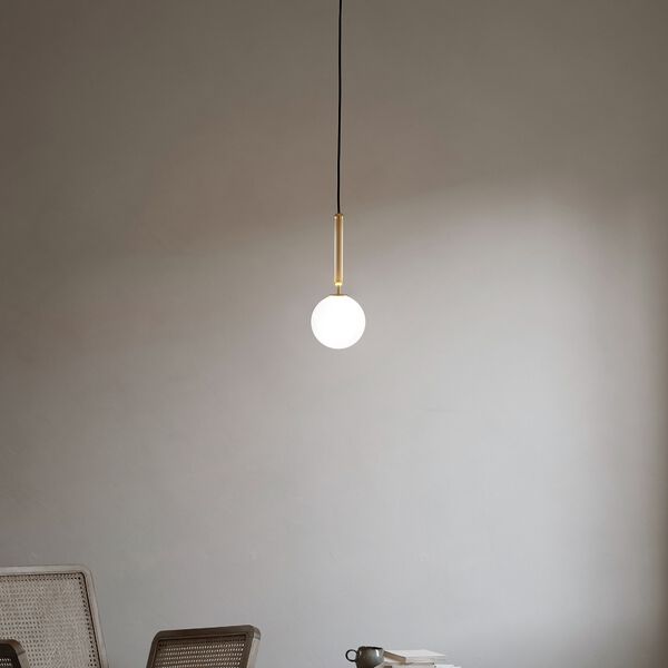 Miira 1 Pendant, brass/opal, Nuura