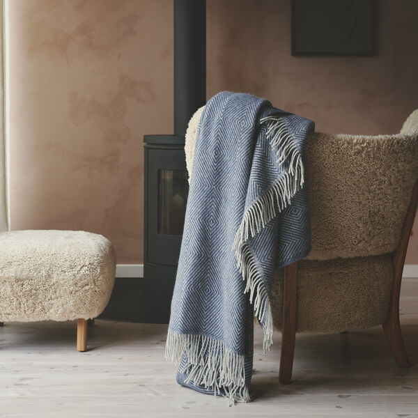 Livø Throw, 02126 fjord, Silkeborg Uldspinderi