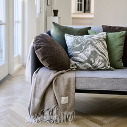 Taffy Kudde, brown, Compliments