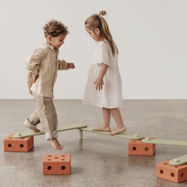 Balansbana, burnt orange/dusty green, MODU