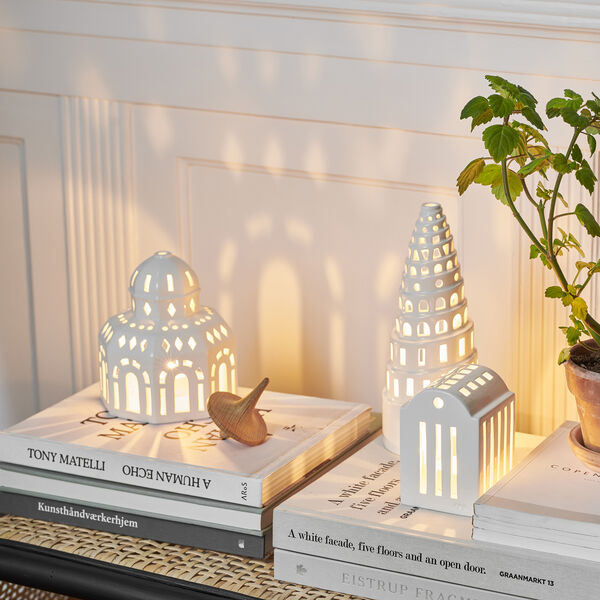 Urbania ljushus, h&ouml;gt torn, vit, K&auml;hler