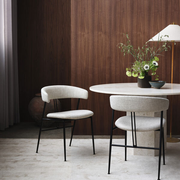 Epic matbord, neutral white, GUBI