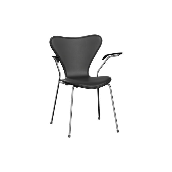 Serie 7&trade; 3207 Front Upholstered Chair, Essential black, Fritz Hansen