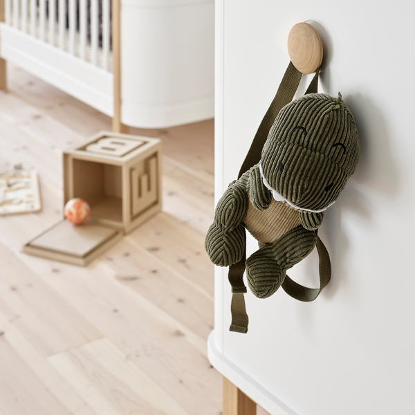 Wood Byr&aring; 3 l&aring;dor, vit/ek, Oliver Furniture