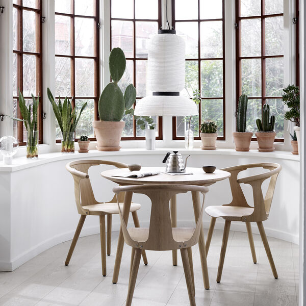 Formakami JH3 pendel, ivory vit, &Tradition