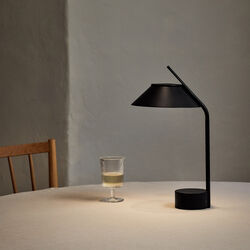 Vinkel LED portable lampa, black, Stelton