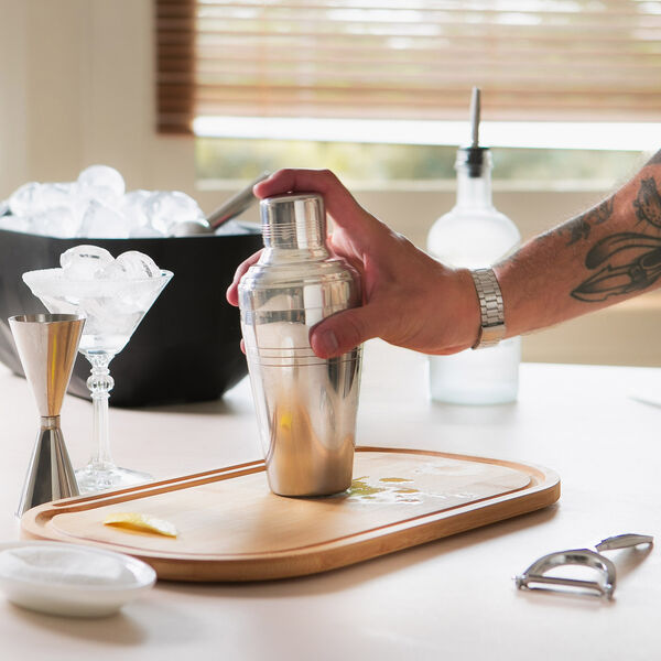 Shaker, Cocktail Club