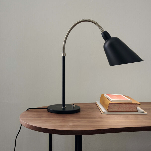 Bellevue AJ8 bordslampa, black/steel, &Tradition