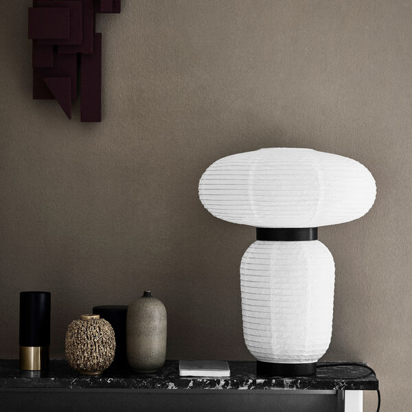 Formakami JH18 Table Lamp, ivory white, &Tradition