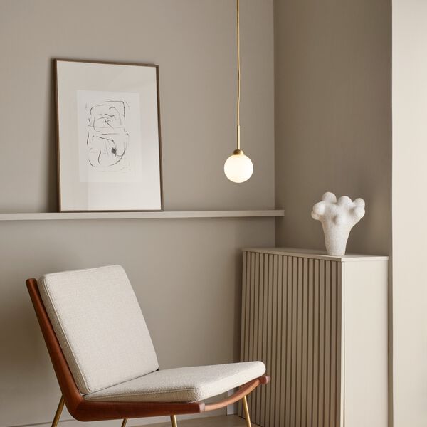 Apiales 1 Small Pendant, brushed brass/opal, Nuura