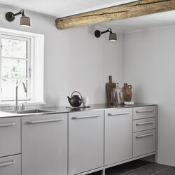 VIPP523 vägglampa liten, svart, Vipp