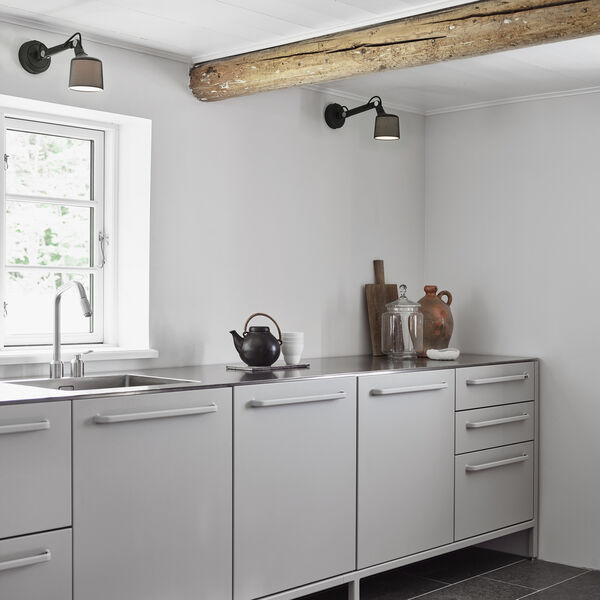 VIPP523 vägglampa liten, svart, Vipp