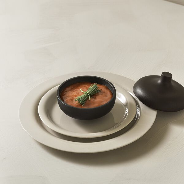 Sand Secrets Medium Bowl, black clay, Design House Stockholm