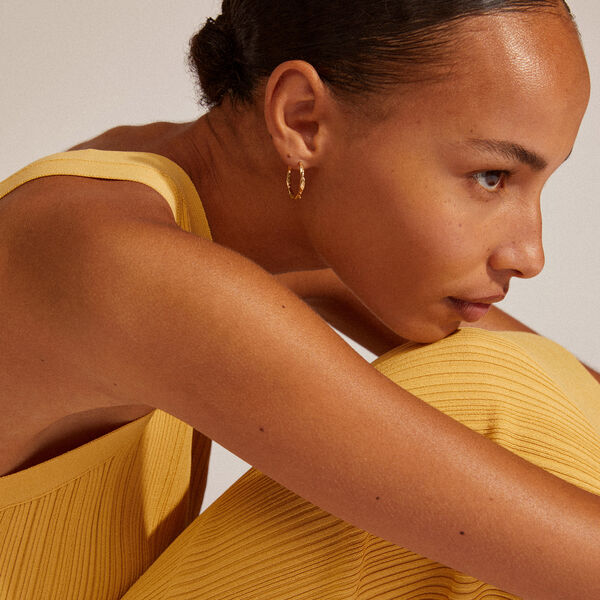 EDDY recycled  organic shaped stora hoops, gold-plated, Pilgrim