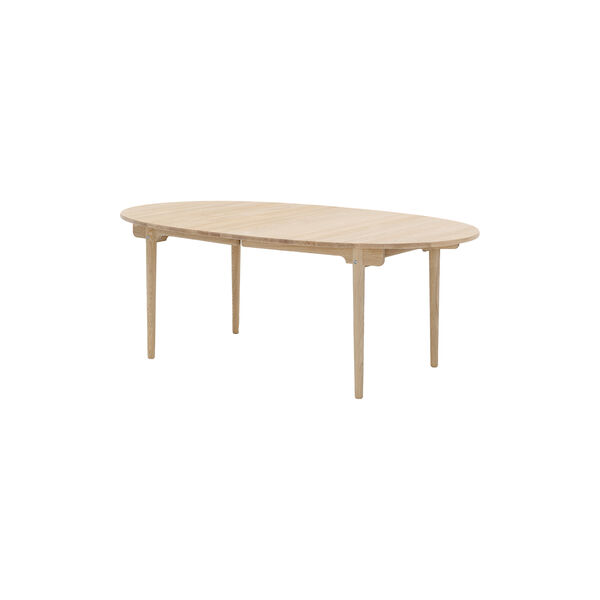 CH338 Dining Table, soap treated oak, Carl Hansen & Søn