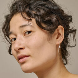 Eleanor Earring, silver/pearl, ENAMEL Copenhagen