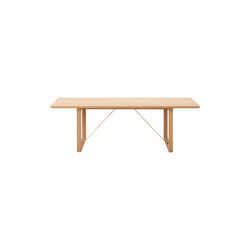 BM67 Coffee Table, light oiled oak, Fredericia Furniture