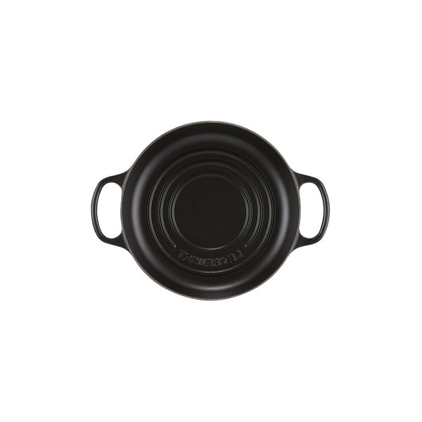 Signature gjutj&auml;rn br&ouml;dform, matte black, Le Creuset