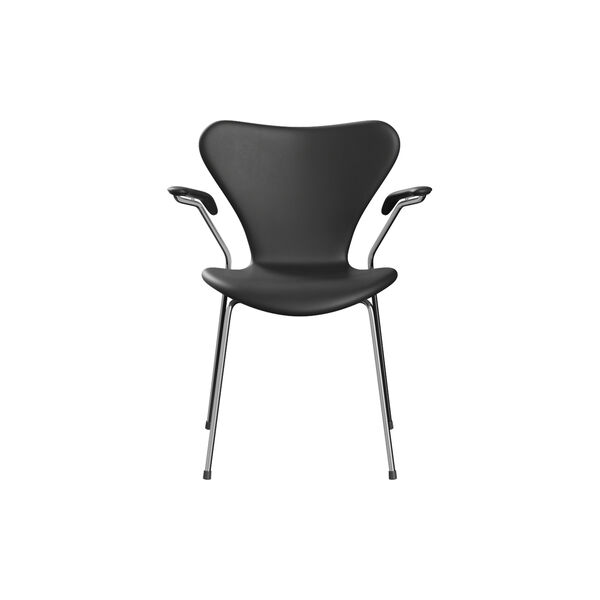 Serie 7™ 3207 Fully Upholstered Chair, Essential black Serie 7™ 3207 Fully Upholstered Chair, Essential black, Fritz Hansen