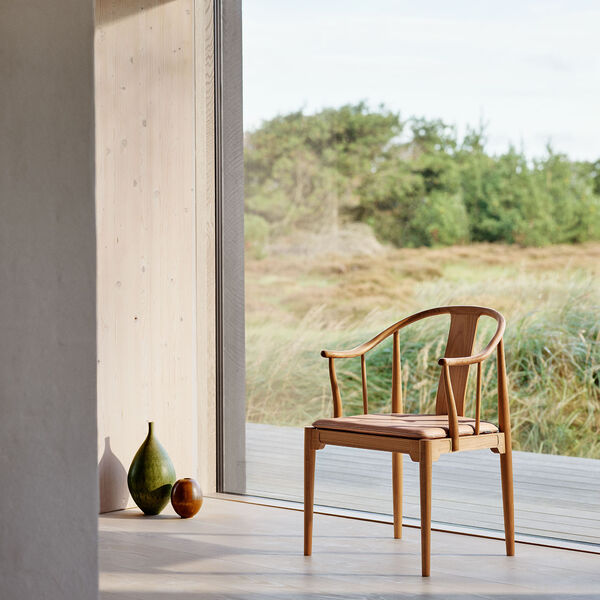 China Chair™ 80-års jubileumsutgåva, oiled cherry/natural China Chair™ 80-års jubileumsutgåva, oiled cherry/natural, Fritz Hansen