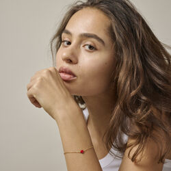 Amore armband, guldpl&auml;terad/r&ouml;d, ENAMEL Copenhagen