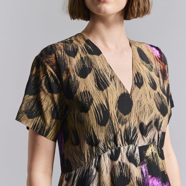 Haru klänning kortarm, eye of the tiger, BITTE KAI RAND