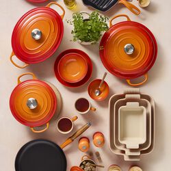 Signature gjutj&auml;rn buff&eacute;tgryta 30 cm, volcanic, Le Creuset