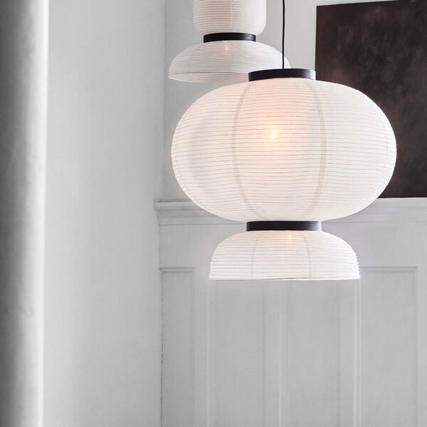 Formakami JH5 pendel, ivory vit, &Tradition