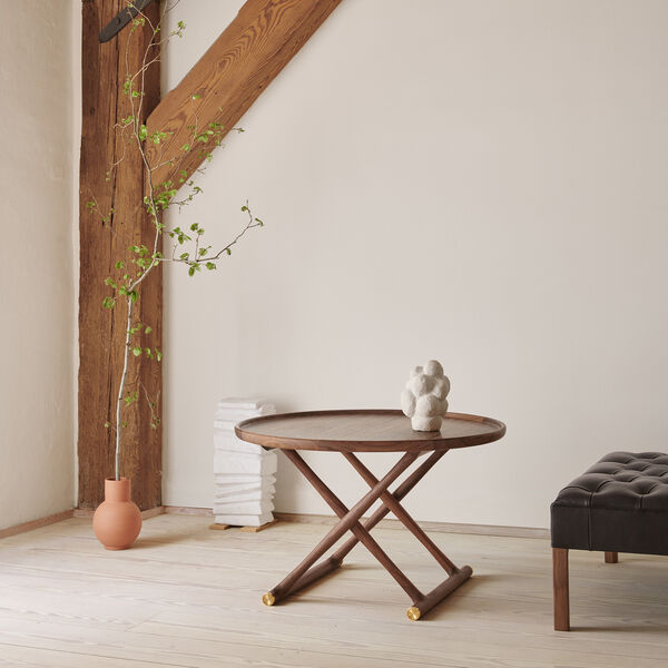 ML10097 Egyptian Table, oiled walnut, Carl Hansen & S&oslash;n