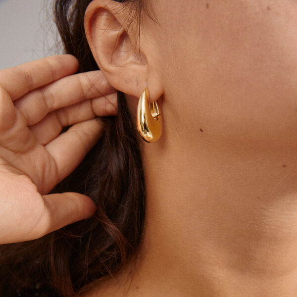 AUTUMN Chunky Retro Hoop Earrings, gold-plated, Pilgrim