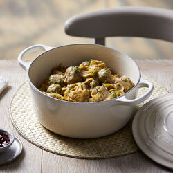 Signature rund gryta Ø 28 cm, meringue, Le Creuset