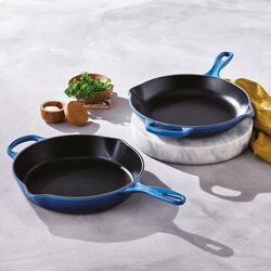 Signature gjutj&auml;rn djup stekpanna &Oslash; 26 cm, azure blue, Le Creuset