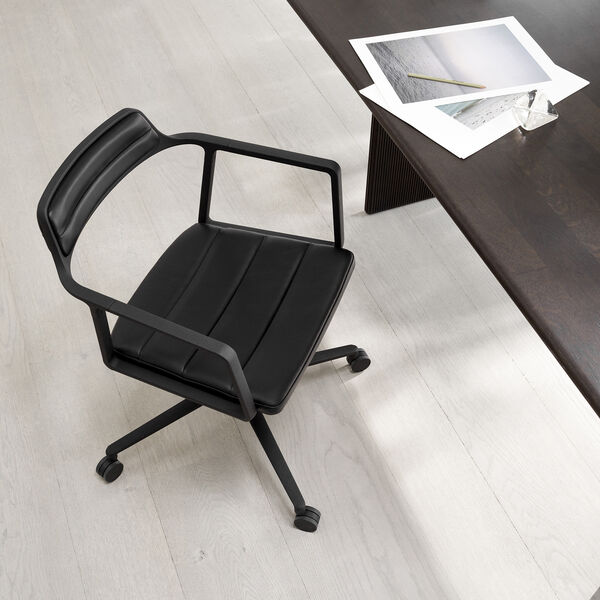 VIPP452 Swivel Chair with Castors, black/black, Vipp