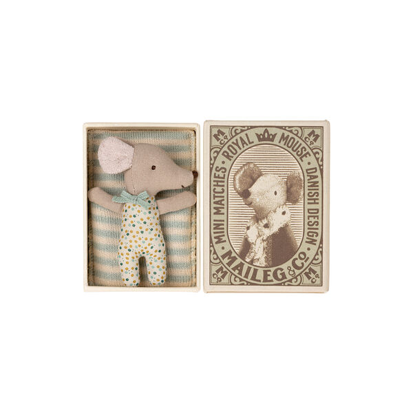 Sleepy/Wakey&nbsp;Babymus&nbsp;i t&auml;ndsticksask, bl&aring;, Maileg