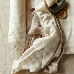 Mio Muslin Cloths, mini check, Dear April