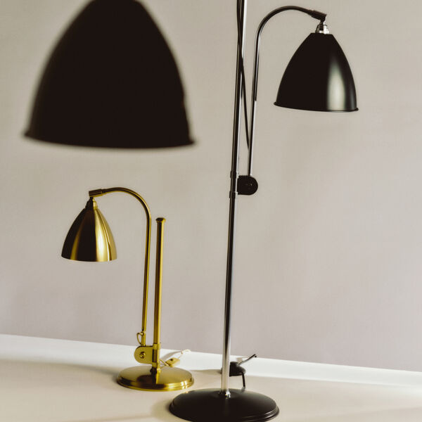 Bestlite BL3 M golvlampa, svart/krom, GUBI