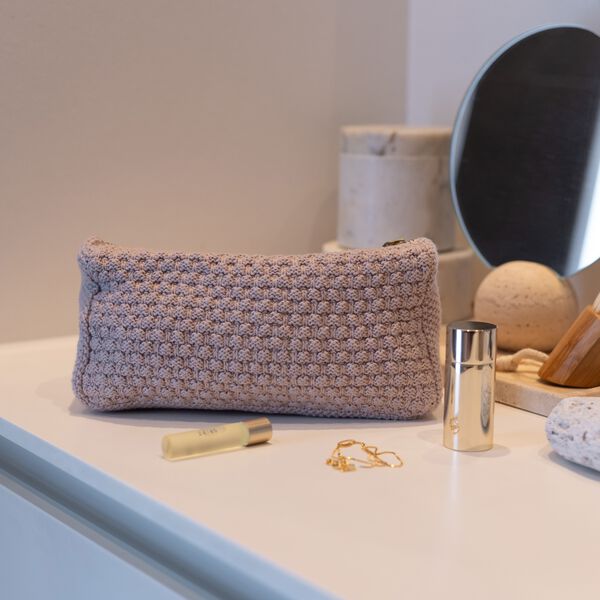 Stickad Clutch Petra, husted violet, By LOHN