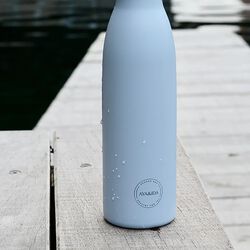 Vattenflaska, powder blue, AYA&IDA