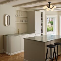 Apiales 9 Ceiling Lamp, satin black/opal, Nuura