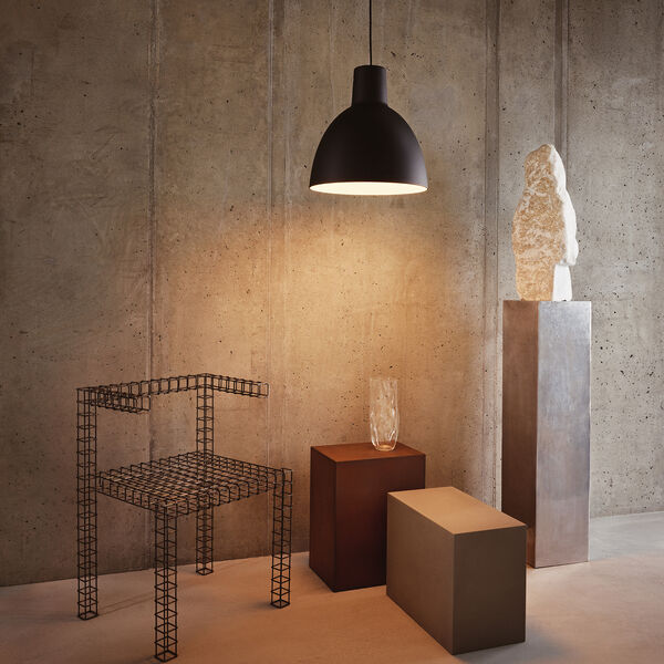 Toldbod 400 pendel, svart, Louis Poulsen